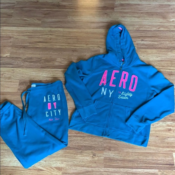 aeropostale hoodie and sweatpants